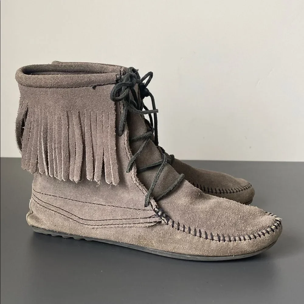 Minnetonka Suede Boot Suede Moccasin Fringe Boots Women 9 Boho Western Renfaire